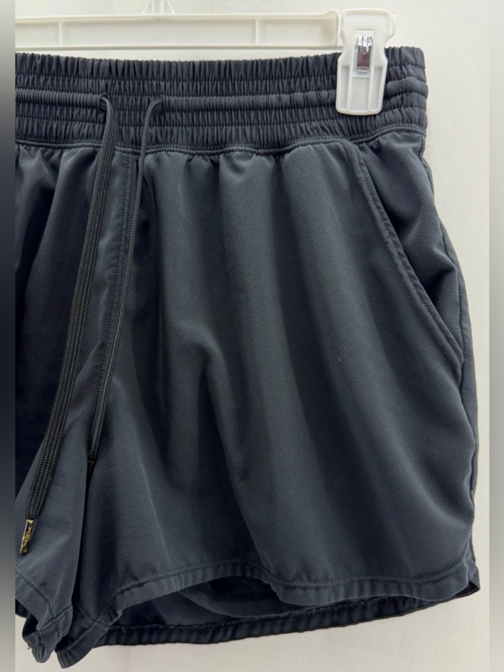 YPB x Abercrombie Women's Black High Rise Athletic Shorts Size Medium - Picture 2 of 8